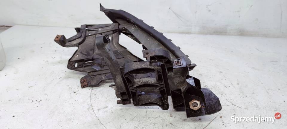 ŚLIZG REFLEKTORA LEWY AUDI A4 B8 8K0805607 OK osobowe Przystajń