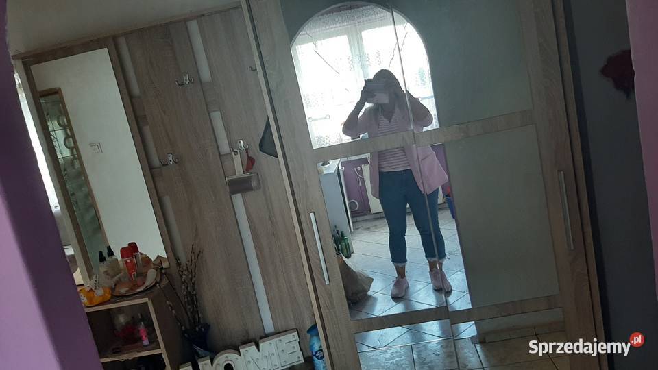Sprzedam szafę przesuwane drzwi z lustrem i 150cm Górażdże