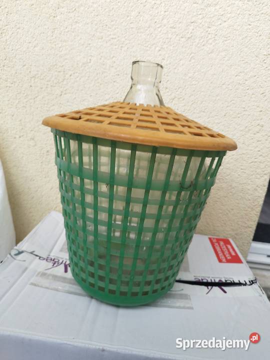 Gąsior na wino w koszyku 5 L z czasów PRLu Jelenia Góra