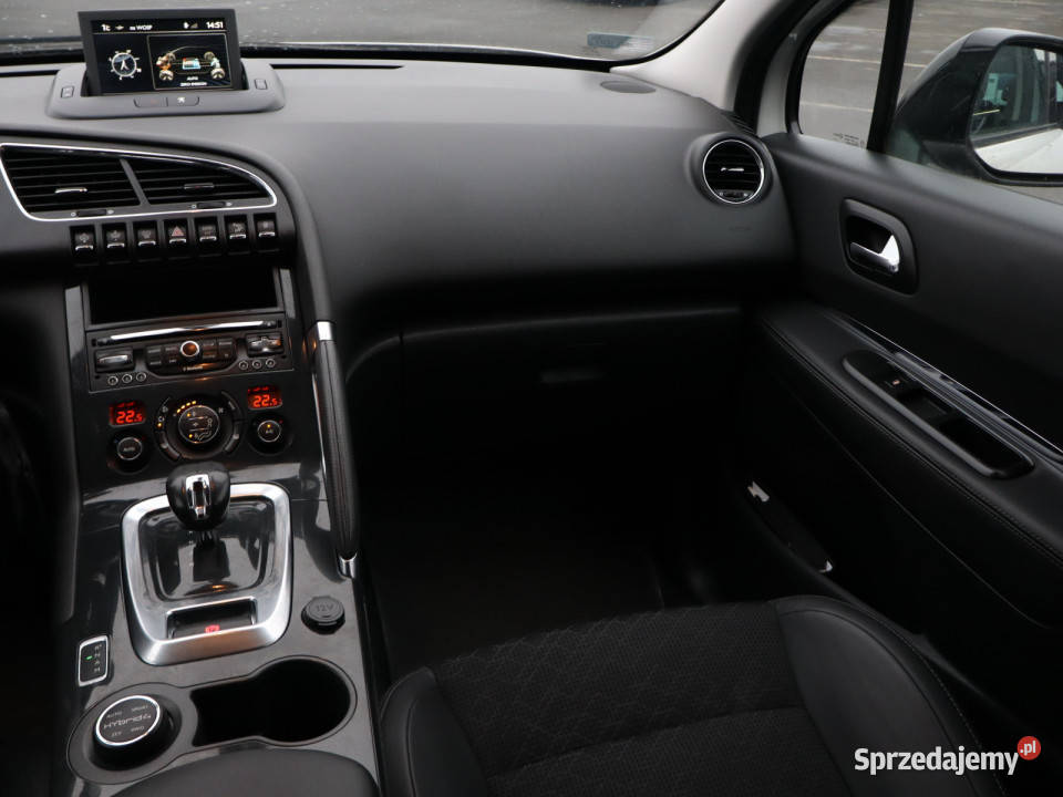 Peugeot 3008 Hybrid4 Bielany Wrocławskie