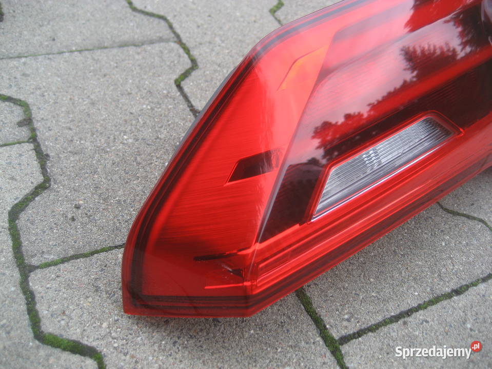 bmw 5 g31 1722r kombi lampa tył lewa klapa Rakoniewice