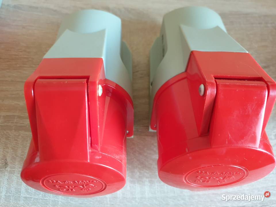 Gniazdo siłowe naścienne 32A 380V IP44 okazja sprzedam