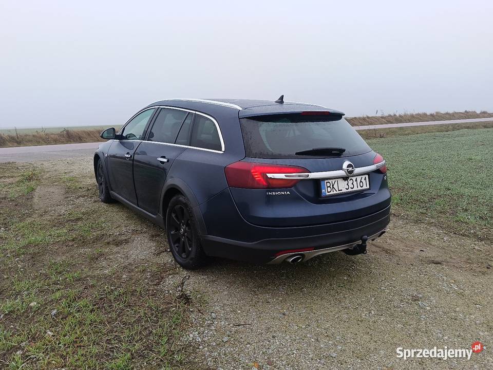 Opel Insignia Sports Tourer 20 BiTurbo 239 4x4 radio Kolno