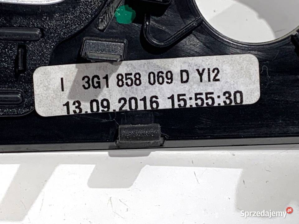 LISTWY DEKOR VW PASSAT B8 3G1858366C Kombi osobowe sprzedam