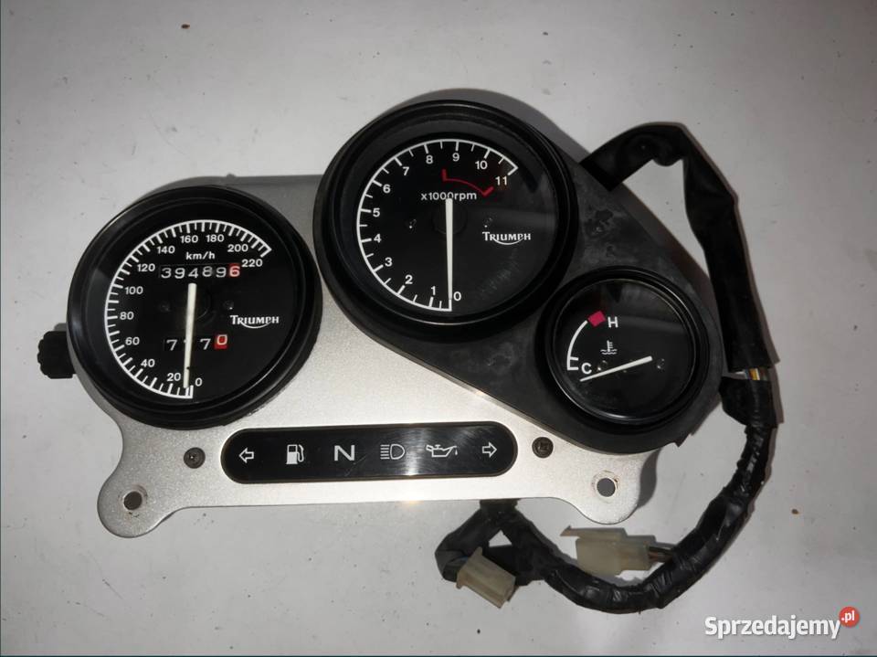 Licznik Triumph sprint 900 T300A 9698 wielkopolskie
