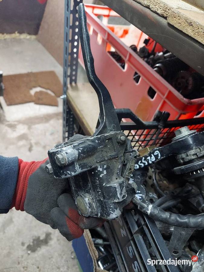 Kawasaki GPZ 550 pompa hamulca przód przednia dolnośląskie Jelenia Góra