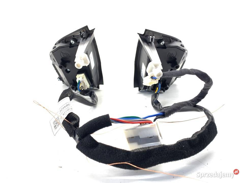 PRZEŁĄCZNIKI KIEROWNICY HYUNDAI KONA 96720J9620