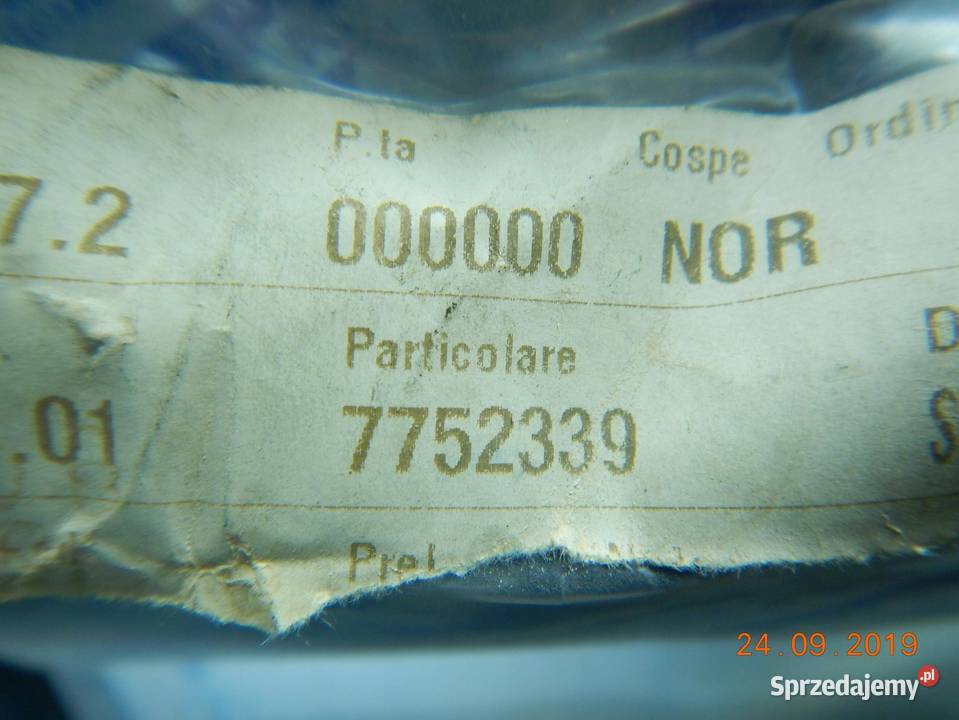 ŚRUBA MOCOWANIE ANTENY FIAT BRAVA 9501