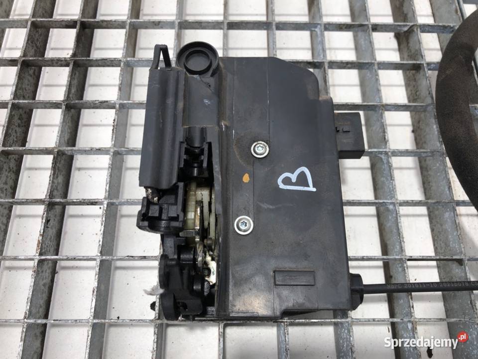 ZAMEK DRZWI BOCZNYCH IVECO DAILY VI Bus