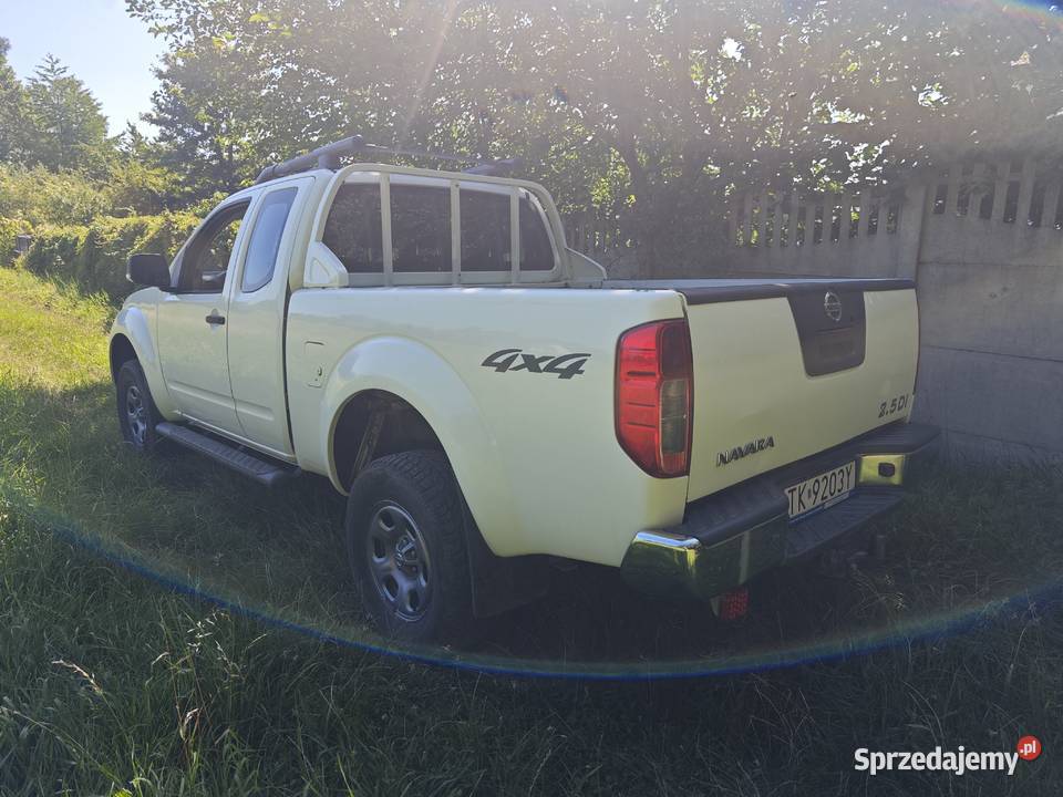 Nissan Navara 25 4x4 Diesel 190 Podniesione Kielce