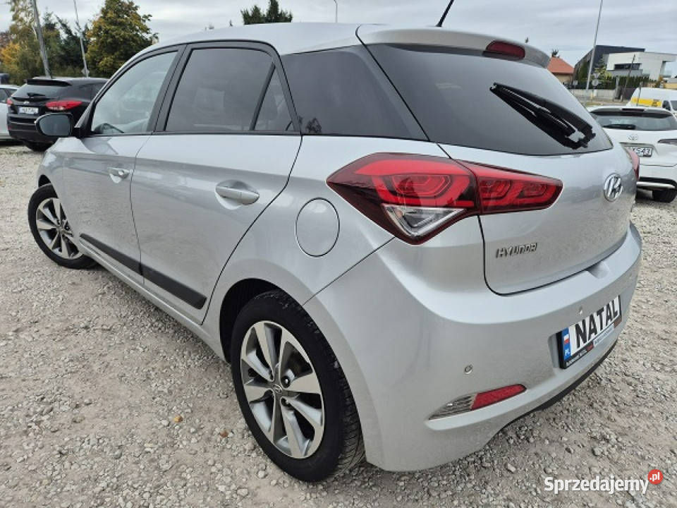 Hyundai i20 14BenzKlimatronik Panorama Ksenon II i20 Bydgoszcz