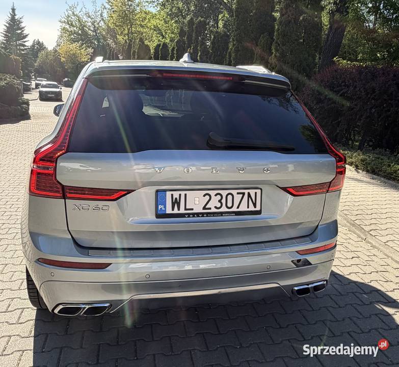 Volvo XC 60 jeden właściciel SUPER WYPOSAŻENIE Motoryzacja Warszawa sprzedam