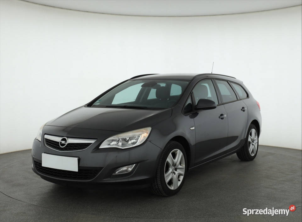 Opel Astra 14 T światła przeciwmgielne Piaseczno