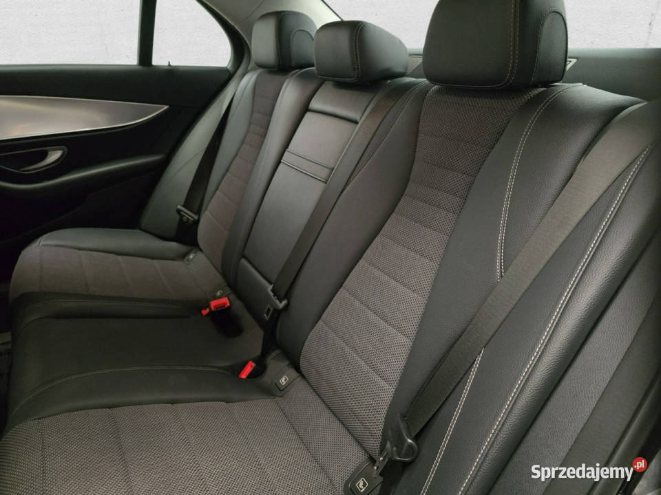 Mercedes E 220 W213 2016 dolnośląskie Komorniki