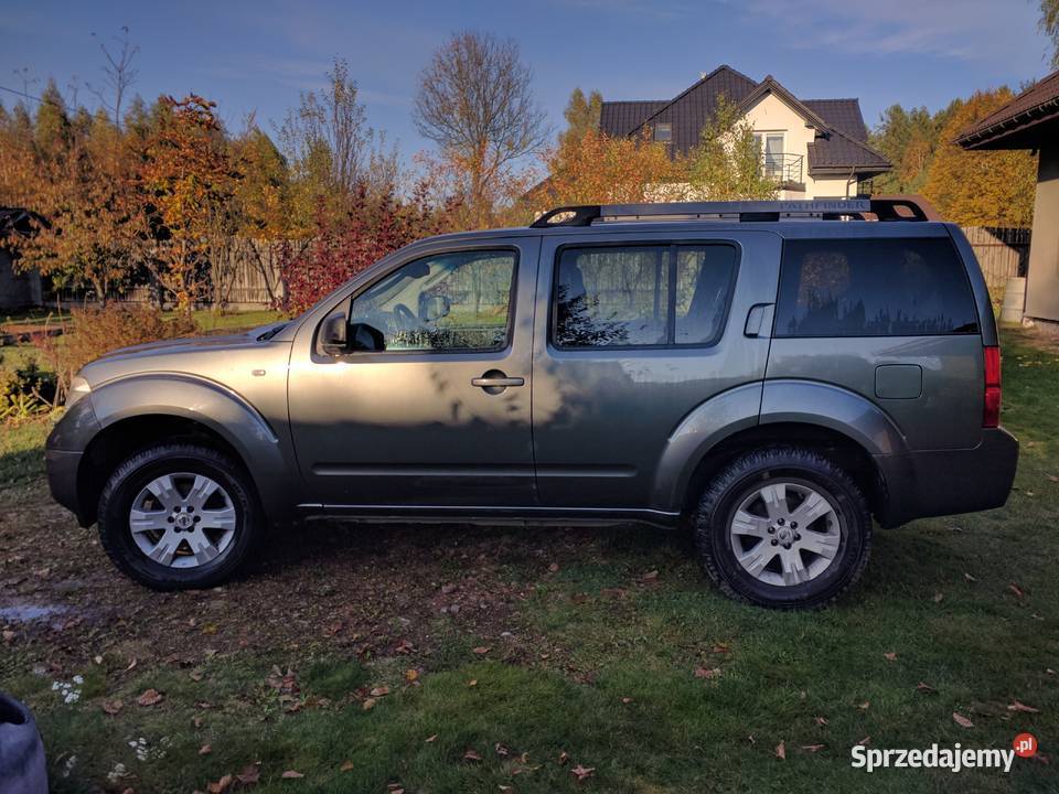 Sprzedam Nissan Pathfinder 25 diesel 7osobowy Wiązowna