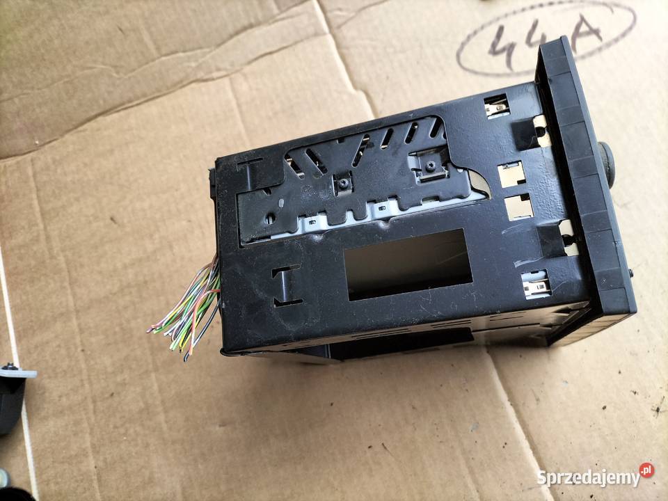 RADIO SAMOCHODOWE CDR2005 OPEL CORSA AGILA osobowe Pozostałe Kamień-Kolonia