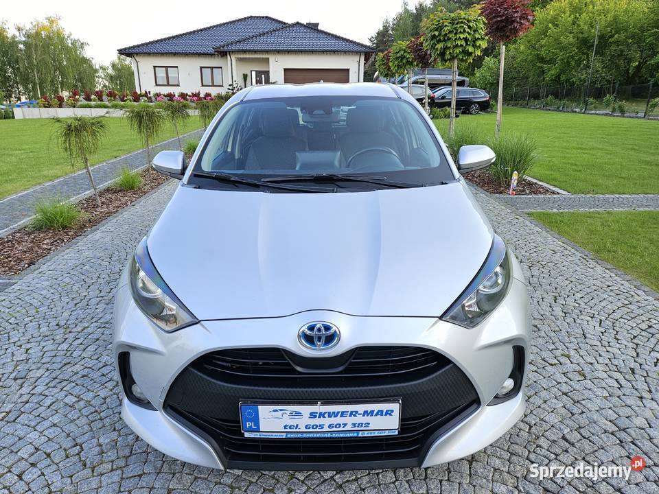 TOYOTA YARIS IV COMFORT SalonPL 1WŁ 2020 XI 15 łódzkie