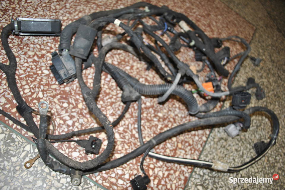 Kompletna wiązka silnika AKQ 14 16V Volkswagen Poręba