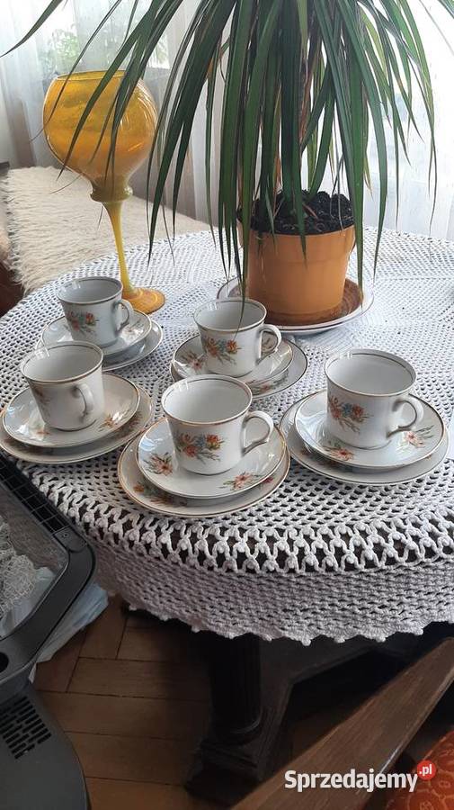 Filiżanki i talerzyki deserowe Świdnica