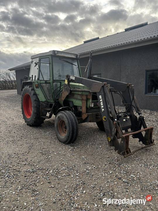 Ciagnik z turem Stoll Fend 307ls w pelni sprawna Rolnictwo Wąbrzeźno