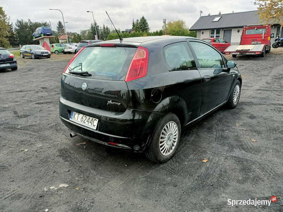 Fiat Punto Fiat Punto 12 05r II FL 2003 czarny Tarnów