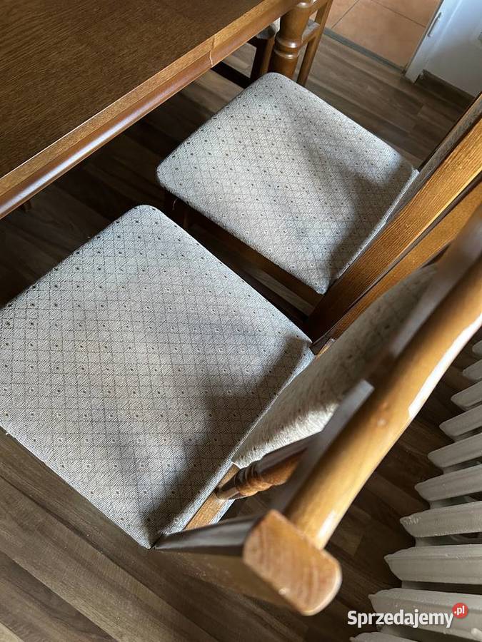 Stół drewniany rozkładany i 6 krzeseł Ozorków sprzedam