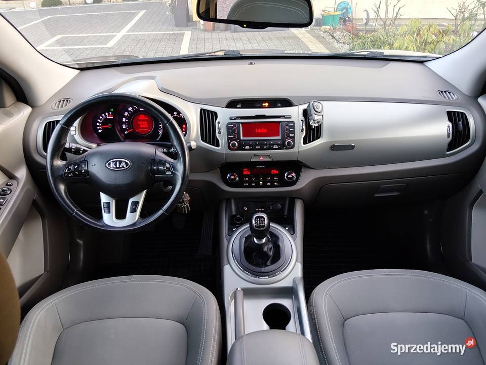 Kia sportage wersja wyposażenia L 16 136 136KM Jarosław
