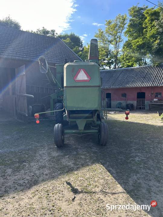 John Deere 330 nieuszkodzony