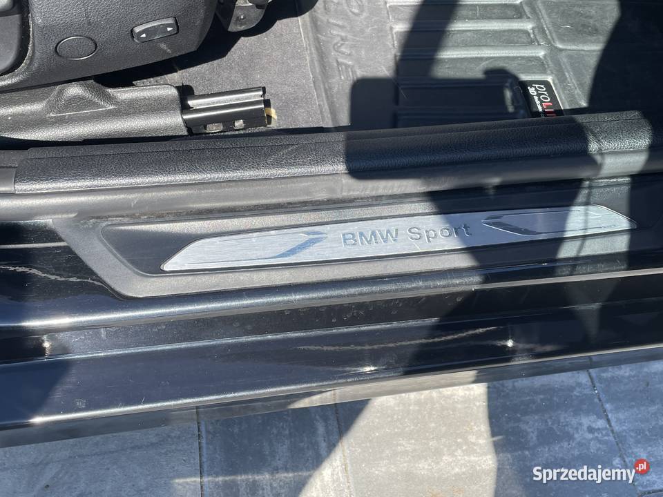 BMW SERIA 3 F30 20d 2015 SPORTLINE DUŻA NAVI