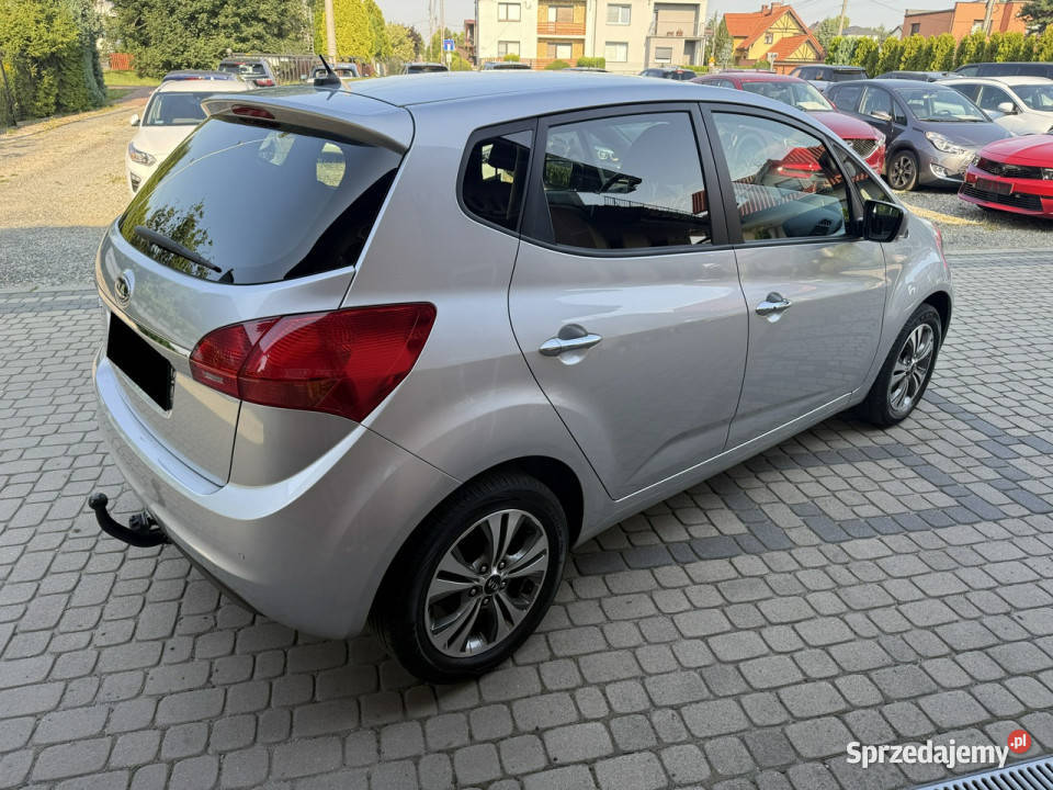 Kia Venga 14 90 Klima Kamera Navi Koła lato zima benzyna Orzech