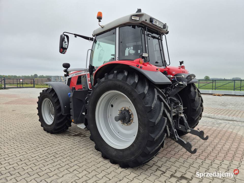 Massey Ferguson 7S210 Chwałów