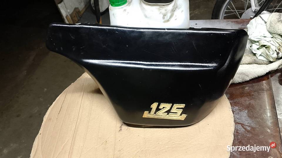 Duży boczek WSK 125 Prawy sprzedam