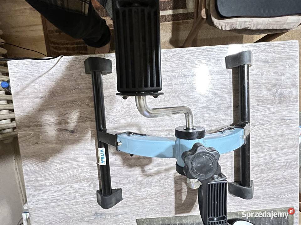 Orteza kolanowa i Podometr do ćwiczeń nóg i rąk