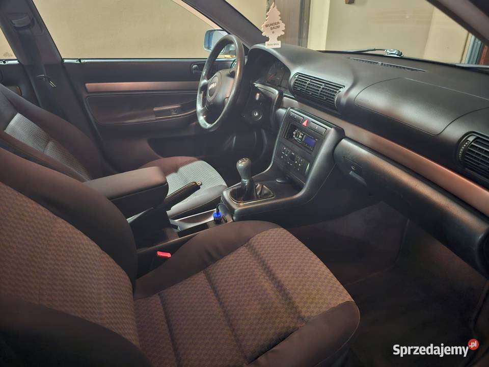 Audi A4 B5 19 TDI 90 garażowany 5L100 opłaty na Garwolin