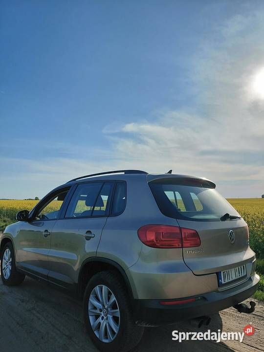 VW TIGUAN 20 TDI 4X4 140 składany hak metalowa Wieluń