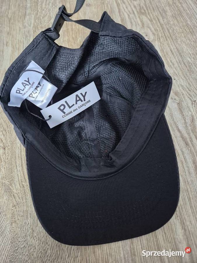 Nowa czapka PLAY Comme des Garons CDG czarna Uniseks Nakrycia głowy wielkopolskie