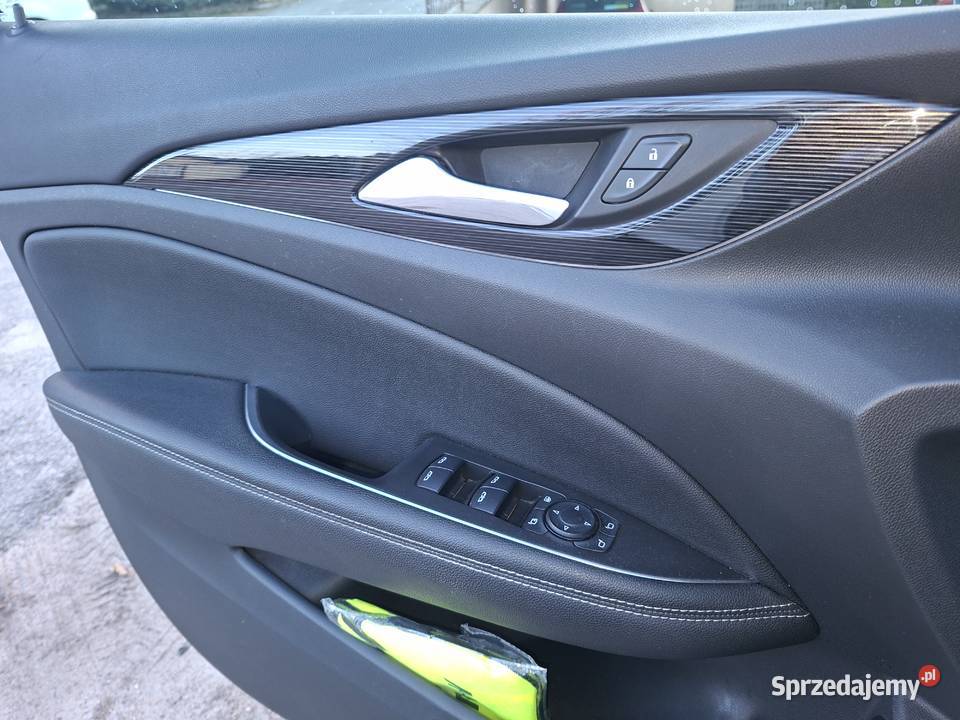 Opel Insignie stan Bogate wyposażenie autoalarm Insignia Bydgoszcz sprzedam