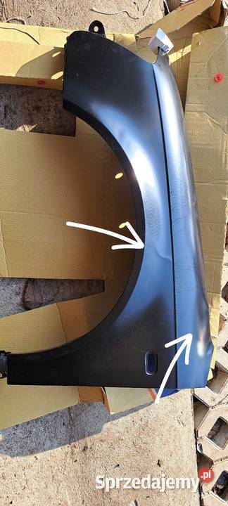 Audi a4 b7 błotnik 1KM Suwałki