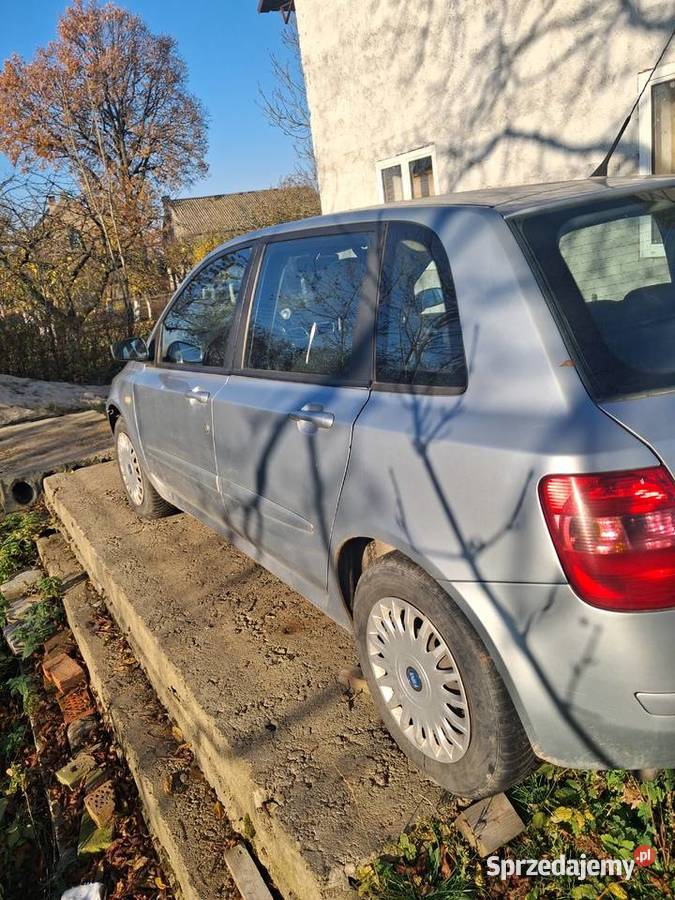 Fiat stilo 16 uszkodzony 1600cm3 wielkopolskie