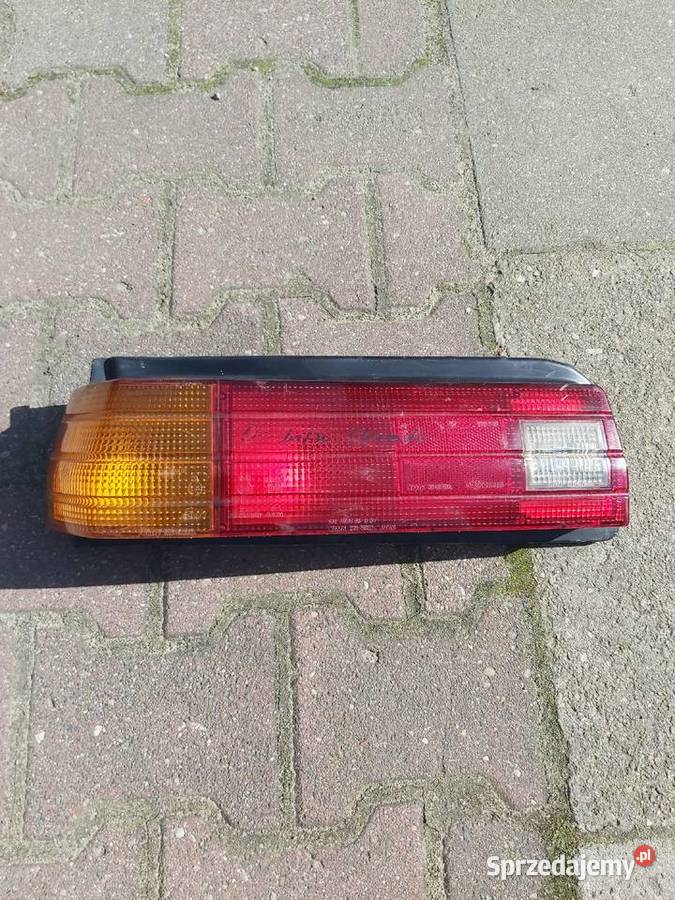 Sprzedam lampę osobowe Toruń sprzedam