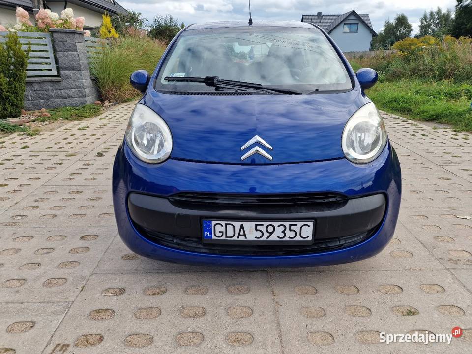 Toyota AygoCitroen c1 10 68 bez korozjiniski Niestępowo