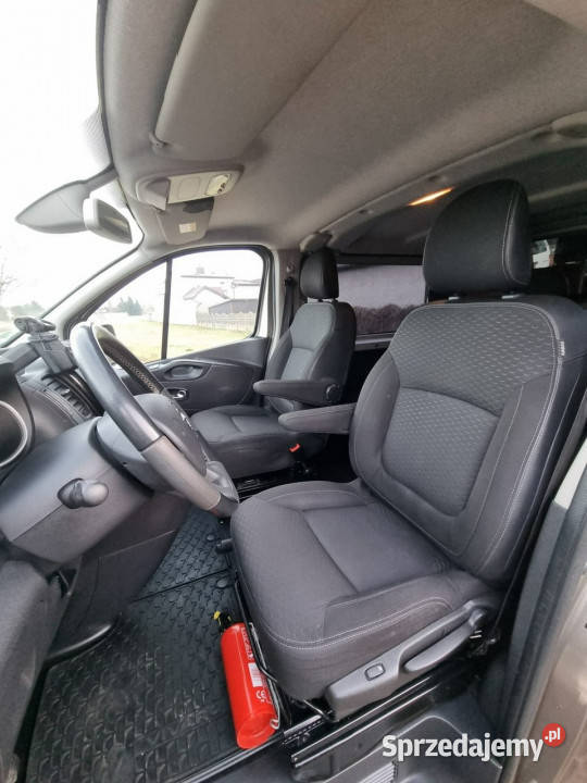 Opel Vivaro Super zadbany 1 wł Klimatronik serwisowany w ASO sprzedam