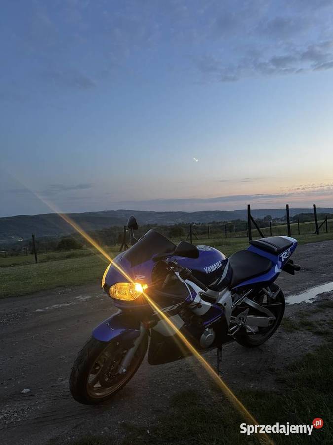 Yamaha YzfR6 RJ03 Rok produkcji 2003 Yamaha sprzedam