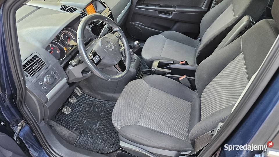 Opel Zafira B 17 2011r Lift 7os CDTI 125 z sprowadzony Zarszyn
