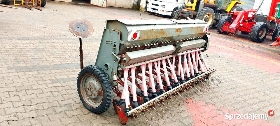 Siewnik Poznaniak 270 stan nowy typ grabki Skaryszew