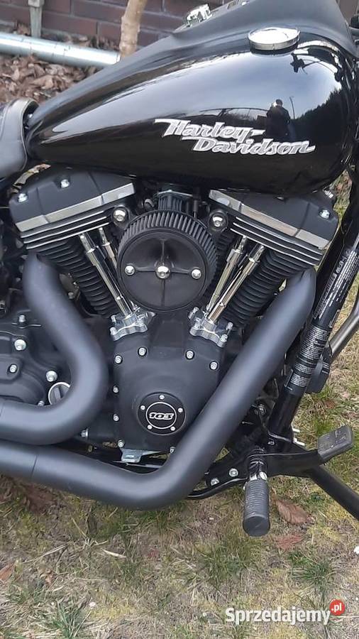 Sprzedam HD DYNA STREET BOB Z małym przebiegiem Leszno