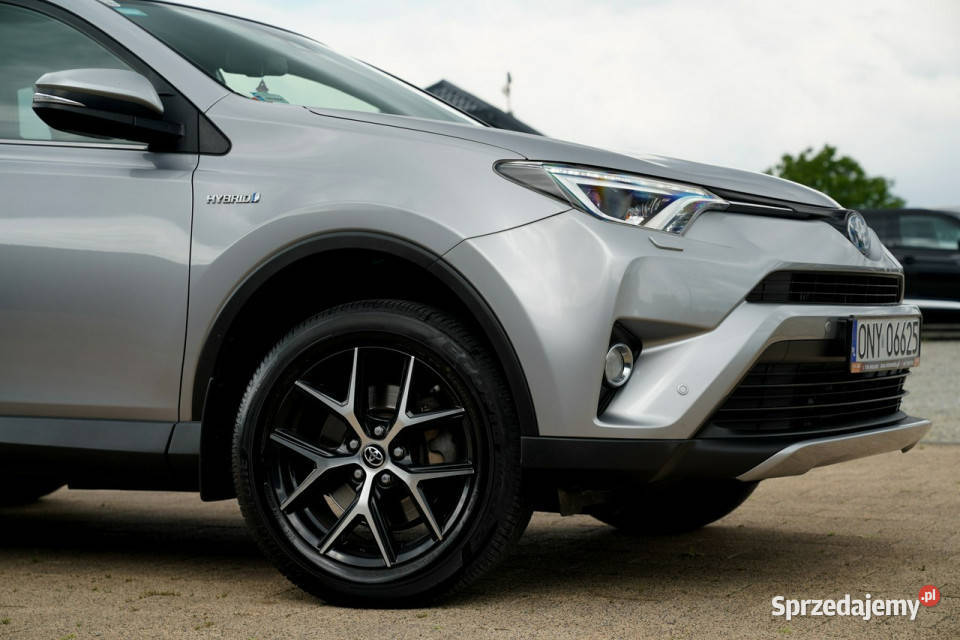 Toyota RAV4 4x4 PODGRZEWANE FOTELE xenon LEDY elektryczne lusterka Otmuchów