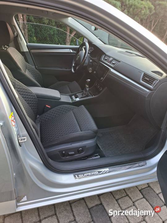 SKODA SUPERB III KOMBI STYLE elektrochrom. lusterko wst. Sanok sprzedam