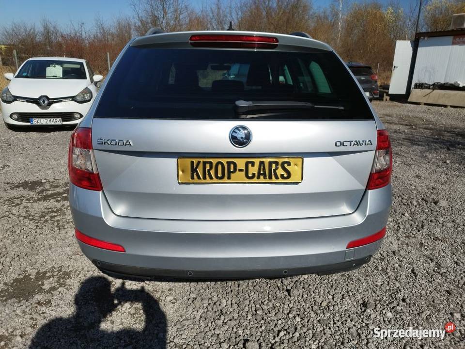 Skoda Octavia III 16 TDI KLIMA NAVI PDC STAN kurtyny powietrzne Częstochowa