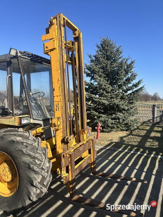 Wózek widlowy Terenowy 4x4 jcb 25t 49 m łódzkie Pajęczno